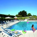 Village Club Goelia Les Voiles Blanches Apartmanhotel