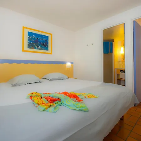 Hotel apartamentowy Village Club Goelia Les Voiles Blanches