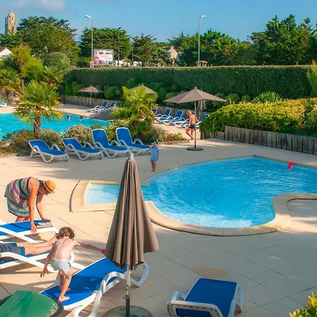 Hotel apartamentowy Village Club Goelia Les Voiles Blanches 3*