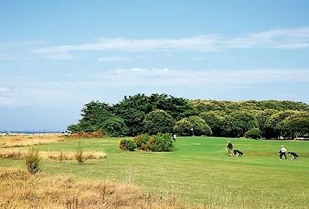 Village Club Goelia Les Voiles Blanches Aparthotel Batz-sur-Mer