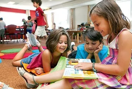 Village Club Goelia Les Voiles Blanches Aparthotel